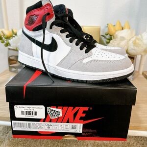 Jordan 1 High Smoke Grey